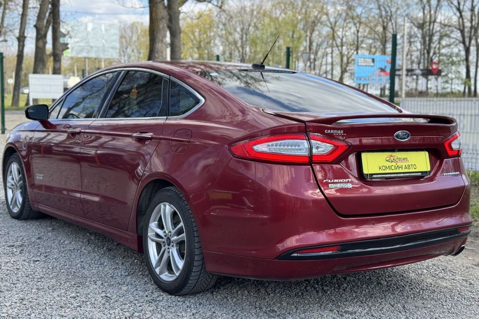 Продам Ford Fusion COMIS Plugin hybrid  2016 года в г. Умань, Черкасская область