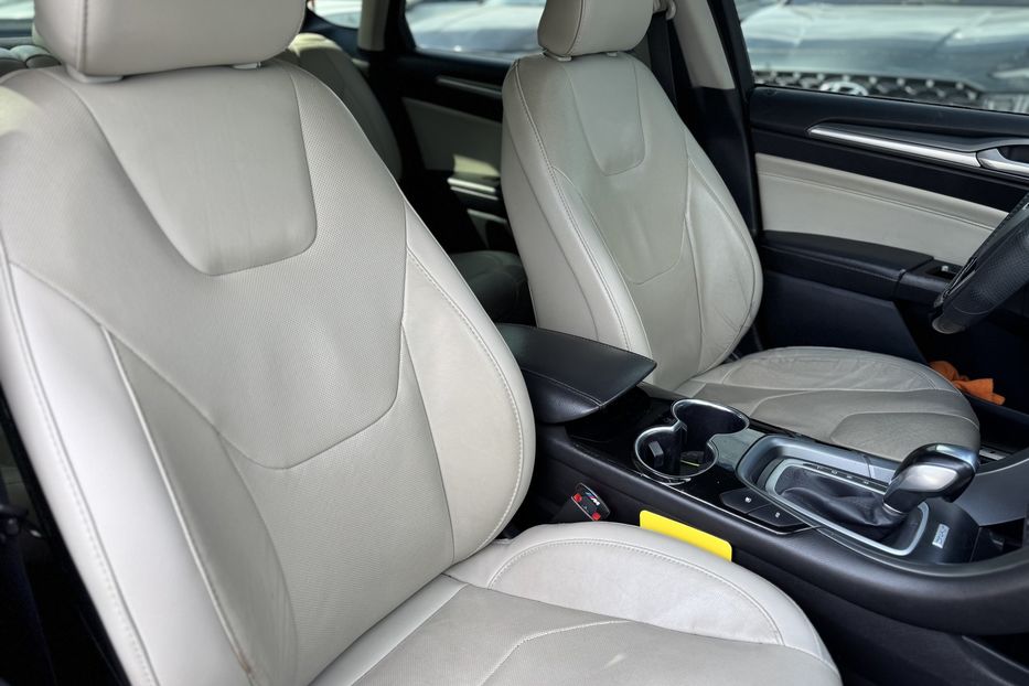 Продам Ford Fusion COMIS Plugin hybrid  2016 года в г. Умань, Черкасская область