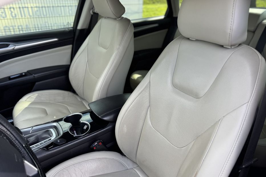 Продам Ford Fusion COMIS Plugin hybrid  2016 года в г. Умань, Черкасская область