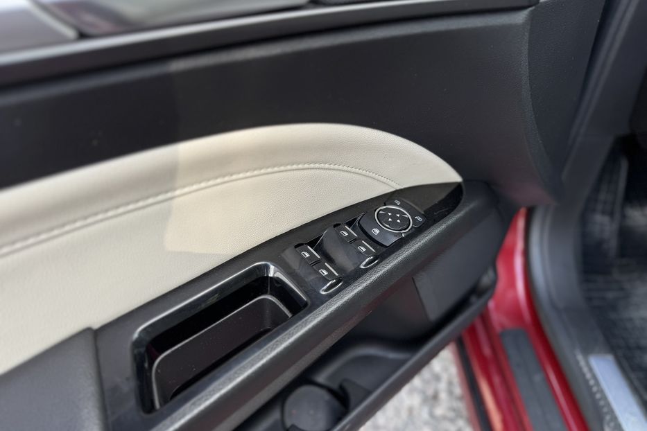 Продам Ford Fusion COMIS Plugin hybrid  2016 года в г. Умань, Черкасская область