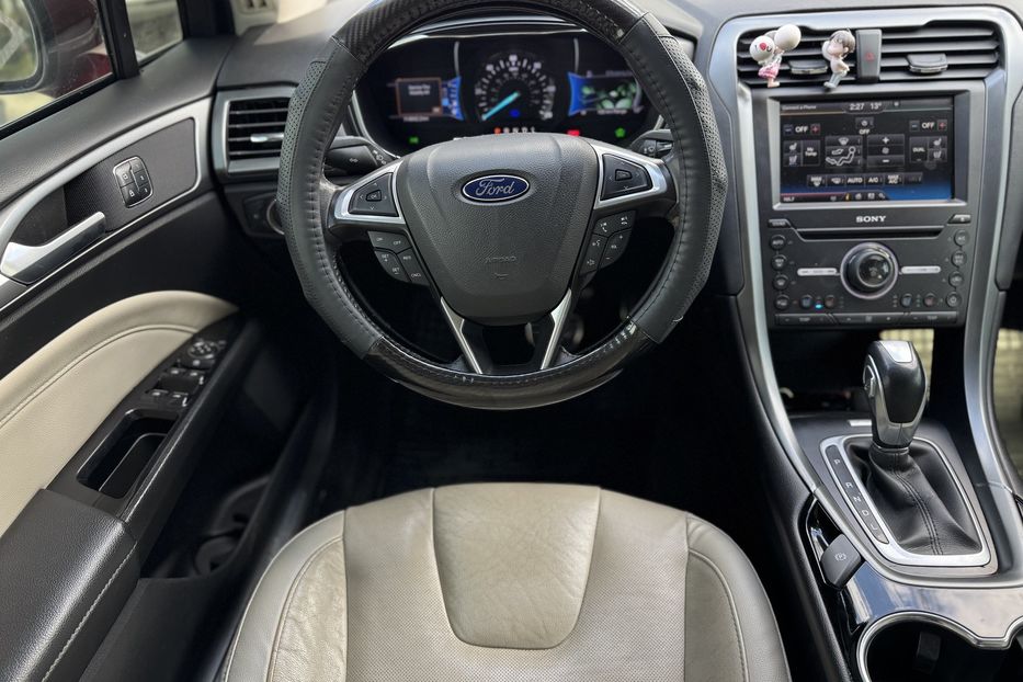 Продам Ford Fusion COMIS Plugin hybrid  2016 года в г. Умань, Черкасская область