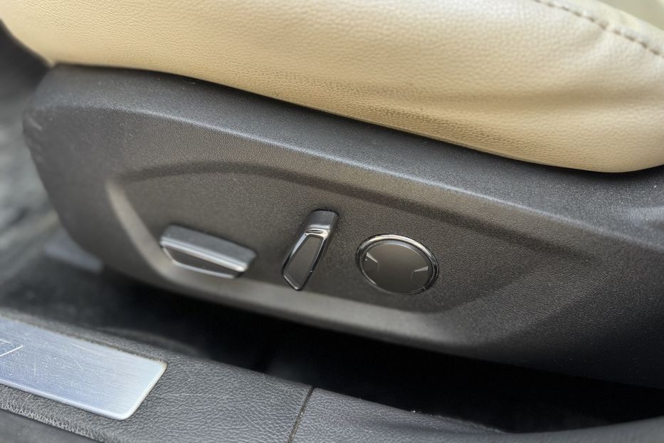 Продам Ford Fusion COMIS Plugin hybrid  2016 года в г. Умань, Черкасская область
