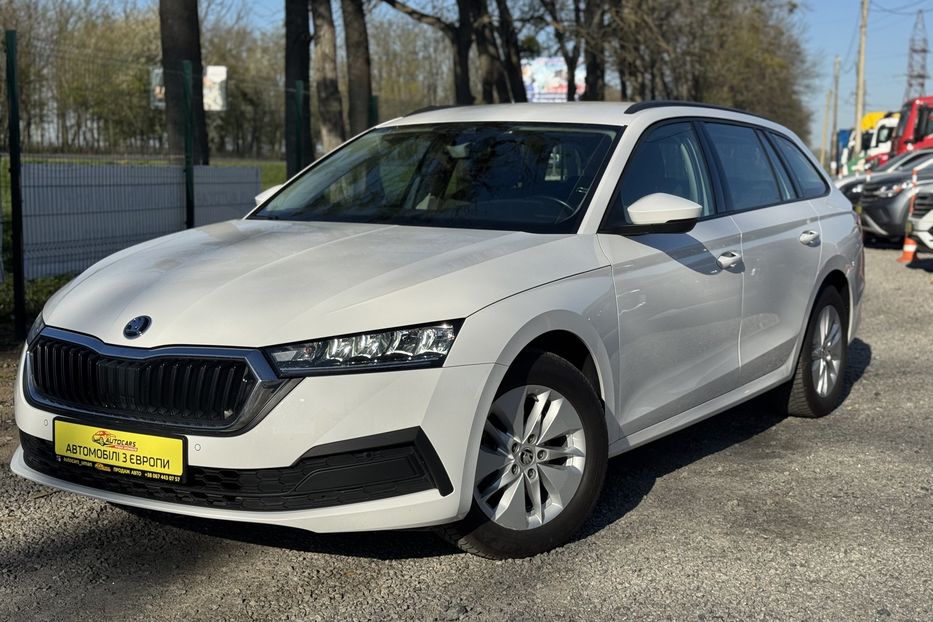Продам Skoda Octavia А8 (COMIS) 2023 года в г. Умань, Черкасская область