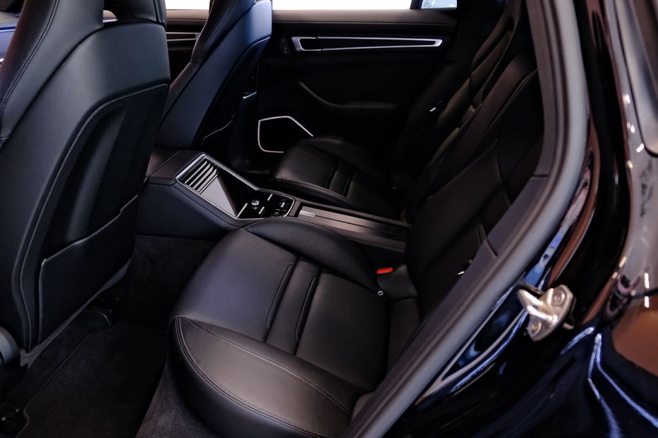 Продам Porsche Panamera 2022 года в Одессе