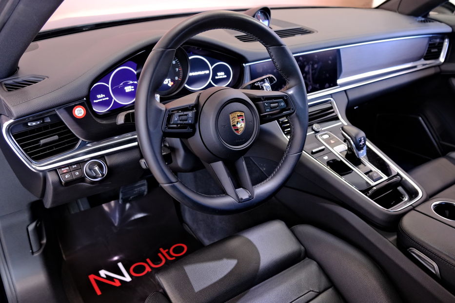 Продам Porsche Panamera 2022 года в Одессе
