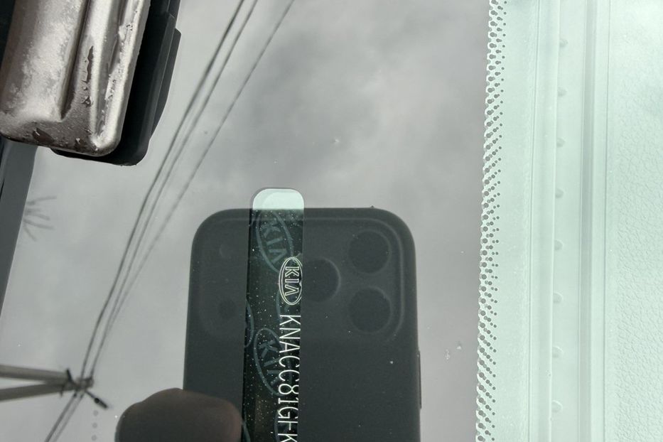 Продам Kia Niro 64 KW 2019 года в Львове