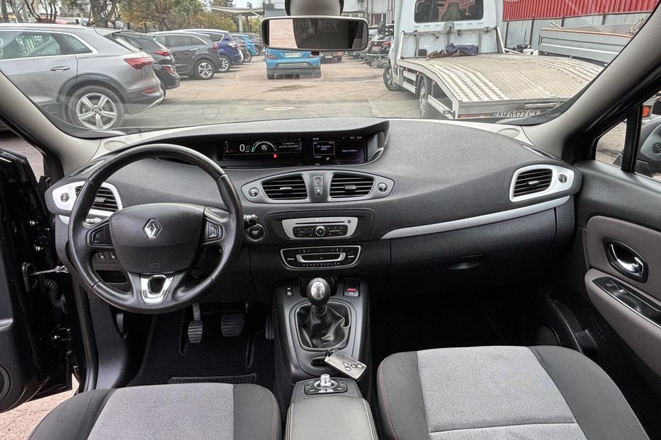 Продам Renault Scenic 2014 года в Житомире