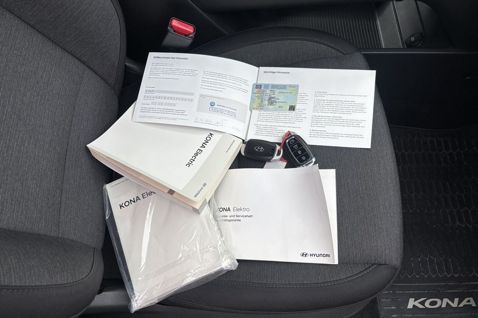Продам Hyundai Kona 39 KWH, vin 2810 2021 года в Житомире