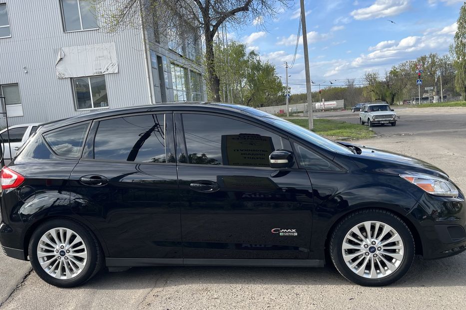 Продам Ford C-Max Гібрид PHEV 2017 года в Николаеве