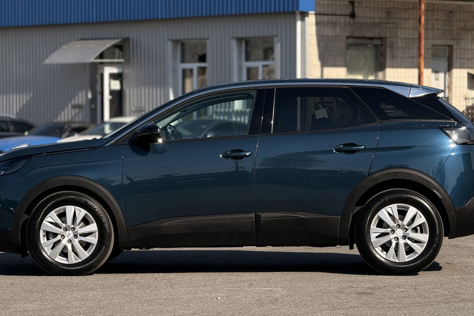 Продам Peugeot 3008 1.5 BlueHDi AT (130 к.с.)   2022 года в Киеве