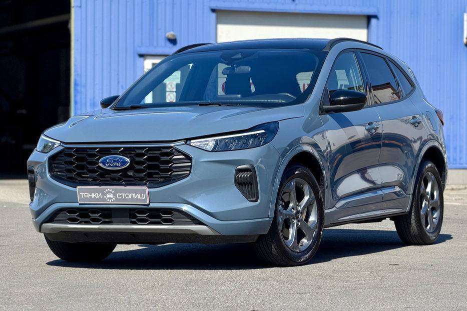Продам Ford Escape 2023 года в Киеве
