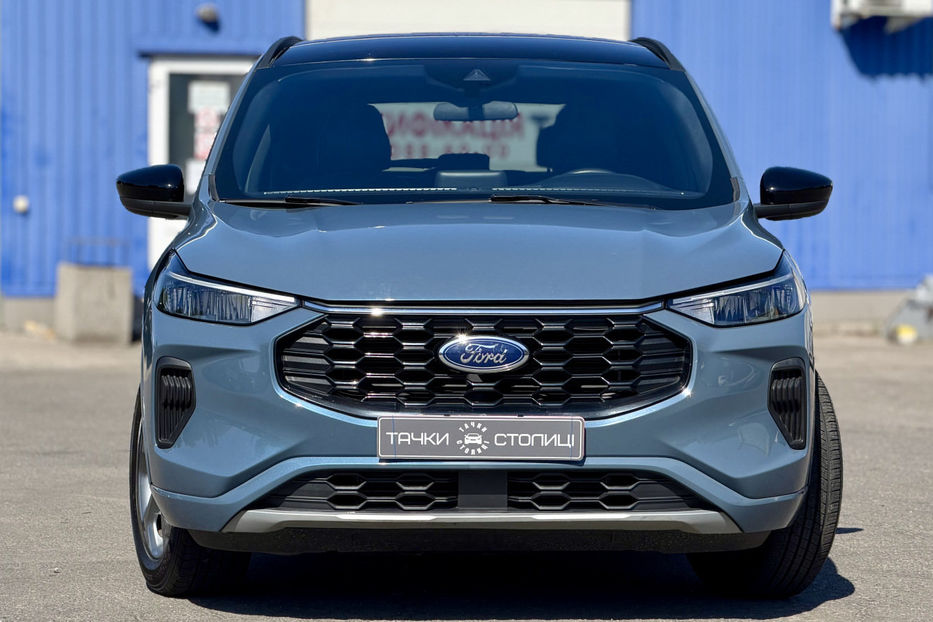 Продам Ford Escape 2023 года в Киеве