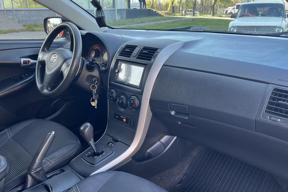 Продам Toyota Corolla Офіційна 2007 года в Николаеве