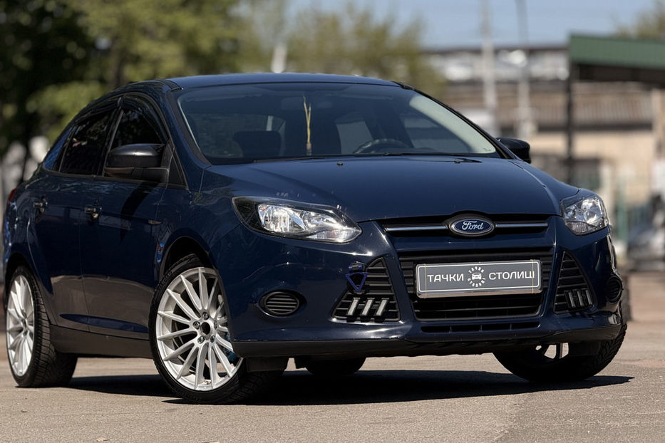 Продам Ford Focus 1.0 EcoBoost МТ (125 к.с.) 2013 года в Киеве