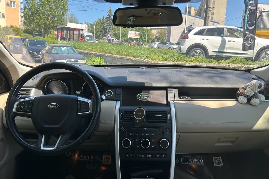 Продам Land Rover Discovery HSE 2017 года в Черновцах