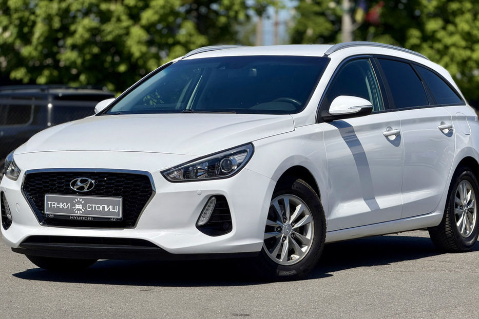 Продам Hyundai i30  2017 года в Киеве