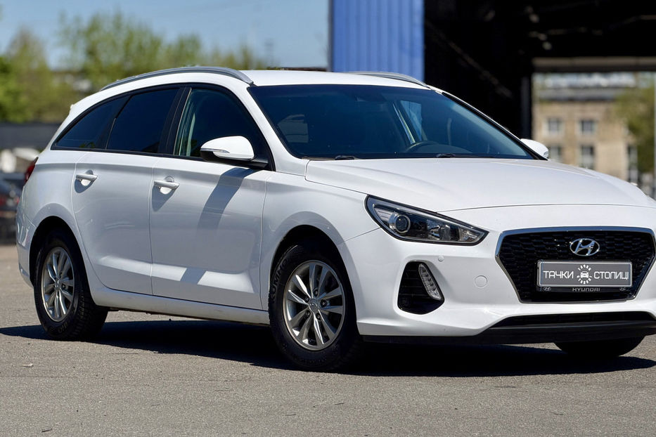 Продам Hyundai i30  2017 года в Киеве