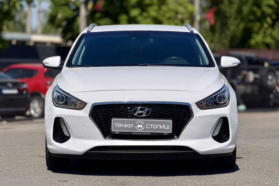 Продам Hyundai i30  2017 года в Киеве