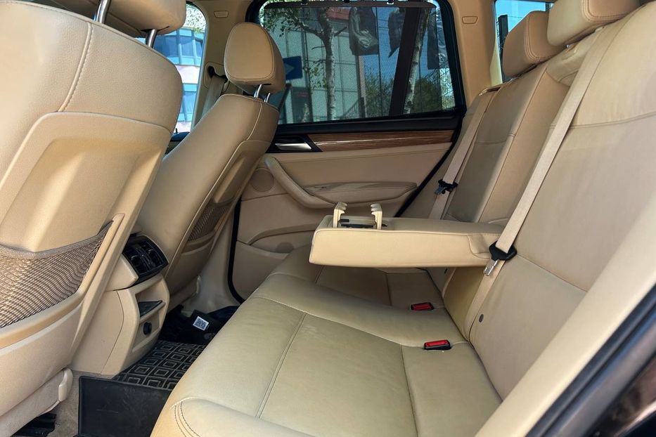 Продам BMW X3 XDRIVE28I 2012 года в Черновцах