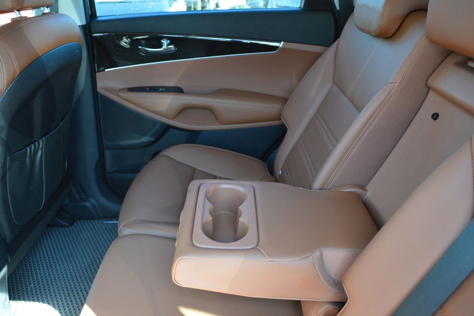 Продам Kia Sorento Diesel 7 місць 2018 года в Одессе