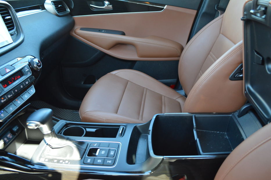 Продам Kia Sorento Diesel 7 місць 2018 года в Одессе
