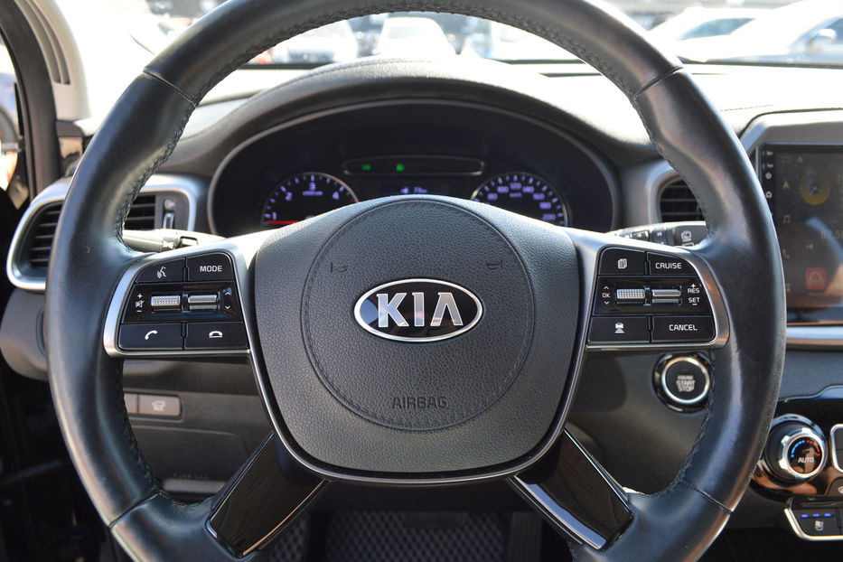 Продам Kia Sorento Diesel 7 місць 2018 года в Одессе
