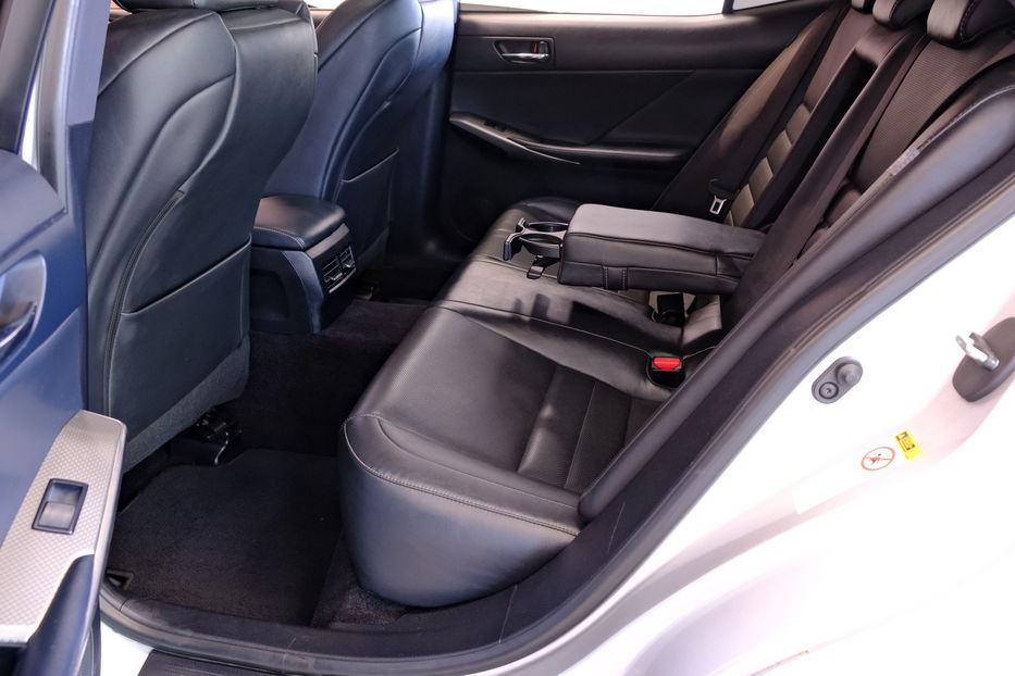 Продам Lexus IS 250 2013 года в Одессе