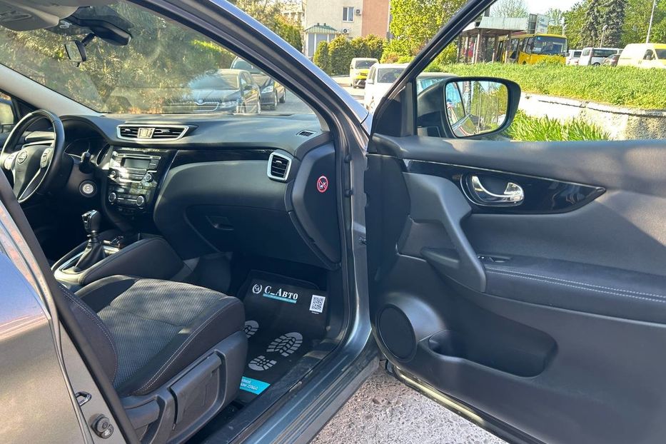 Продам Nissan Qashqai 2017 года в Черновцах