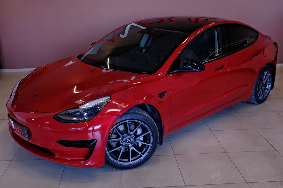 Продам Tesla Model 3 2021 года в Одессе