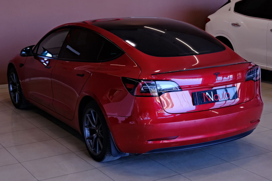 Продам Tesla Model 3 2021 года в Одессе