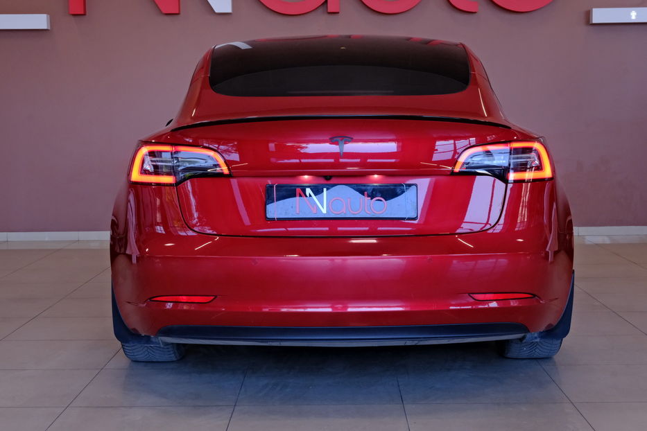 Продам Tesla Model 3 2021 года в Одессе