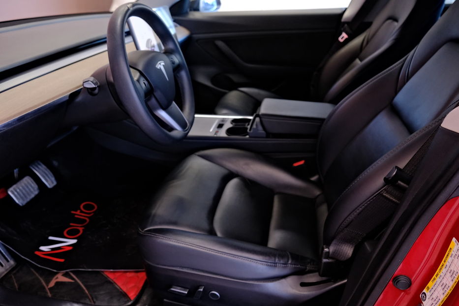 Продам Tesla Model 3 2021 года в Одессе