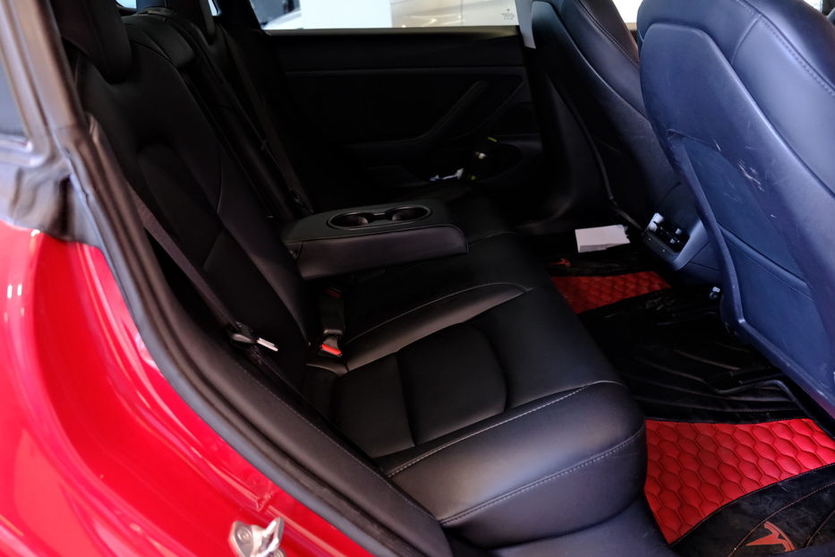Продам Tesla Model 3 2021 года в Одессе