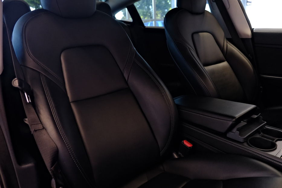 Продам Tesla Model 3 2021 года в Одессе