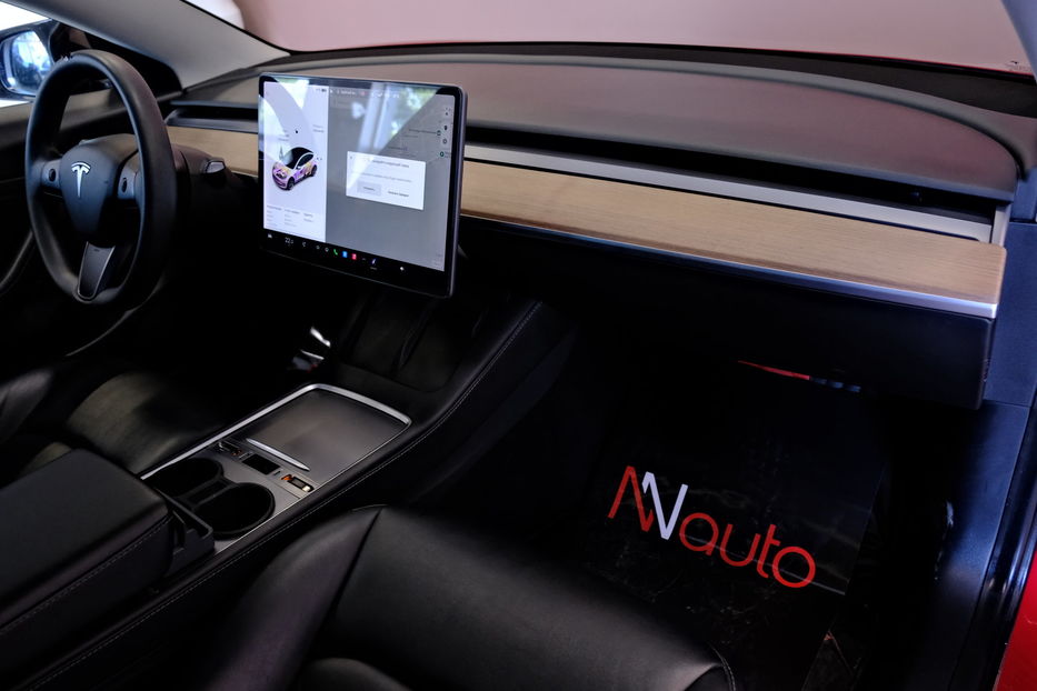 Продам Tesla Model 3 2021 года в Одессе