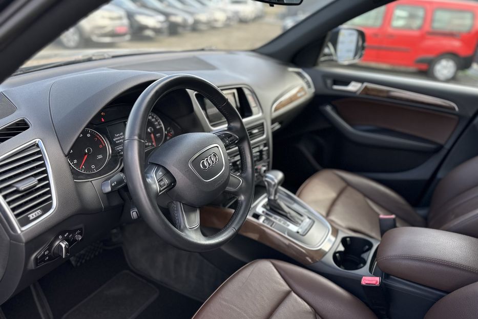 Продам Audi Q5 2016 года в Луцке