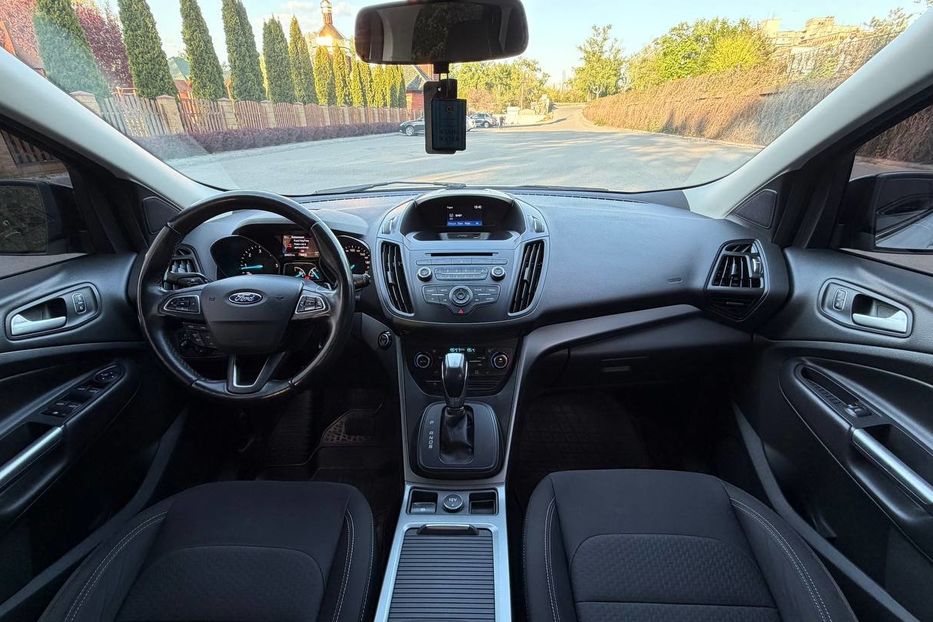 Продам Ford Kuga 2017 года в Днепре