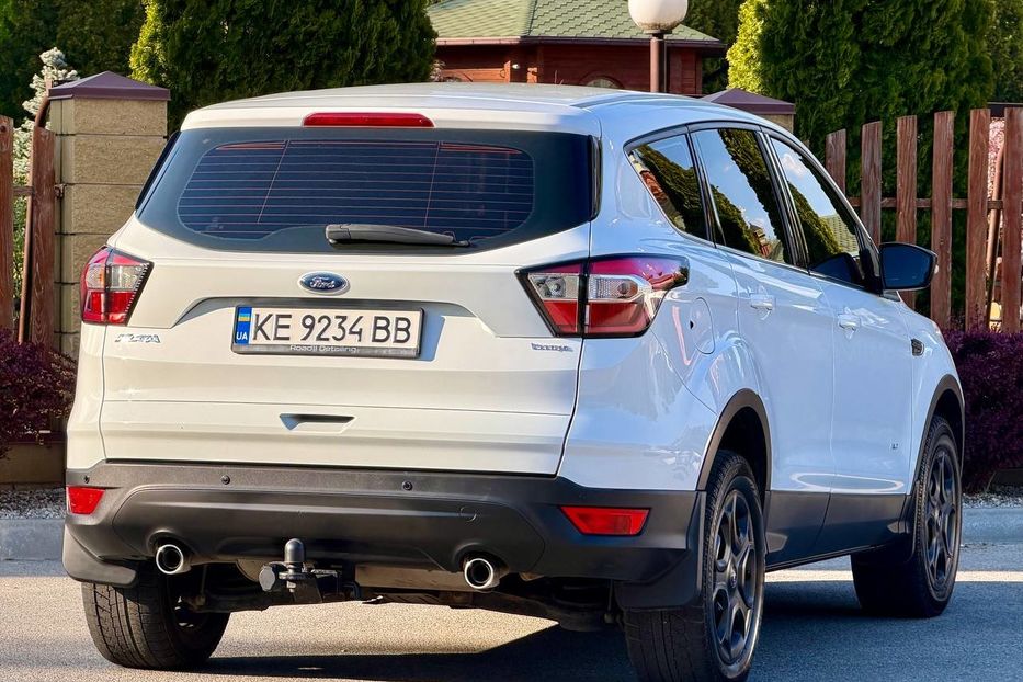 Продам Ford Kuga 2017 года в Днепре