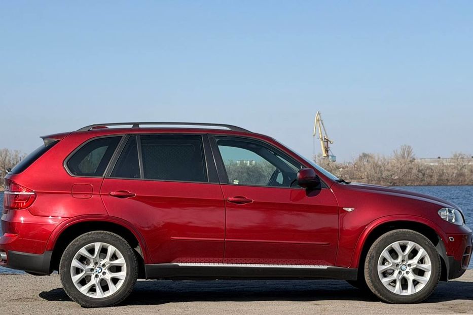 Продам BMW X5 2013 года в Днепре