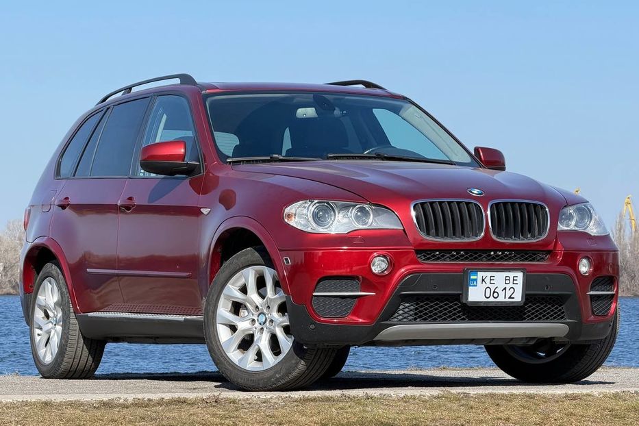 Продам BMW X5 2013 года в Днепре