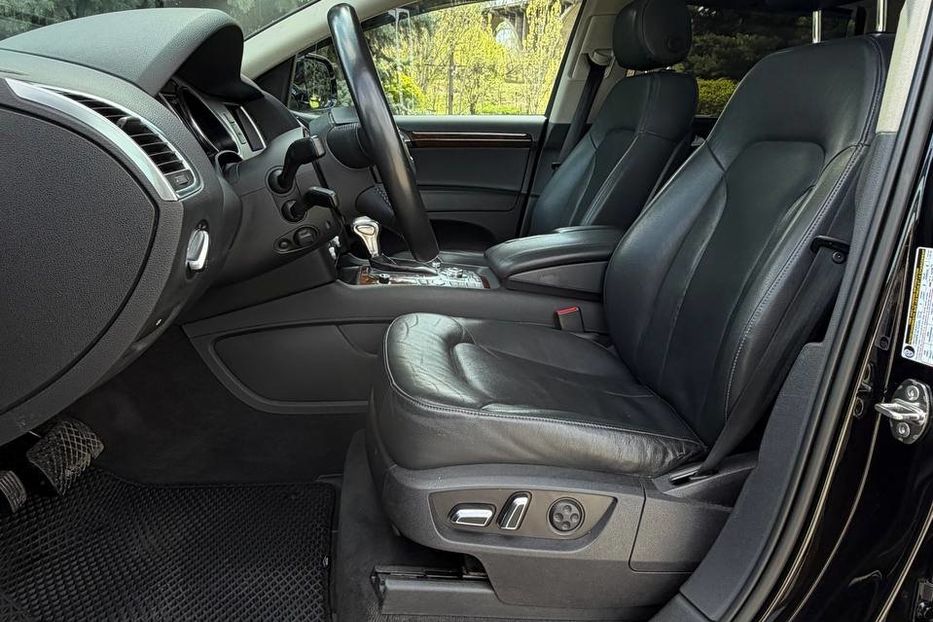 Продам Audi Q7 2011 года в Днепре