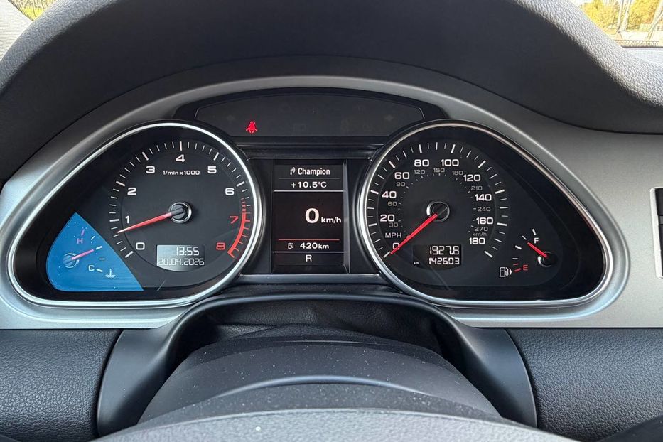 Продам Audi Q7 2011 года в Днепре