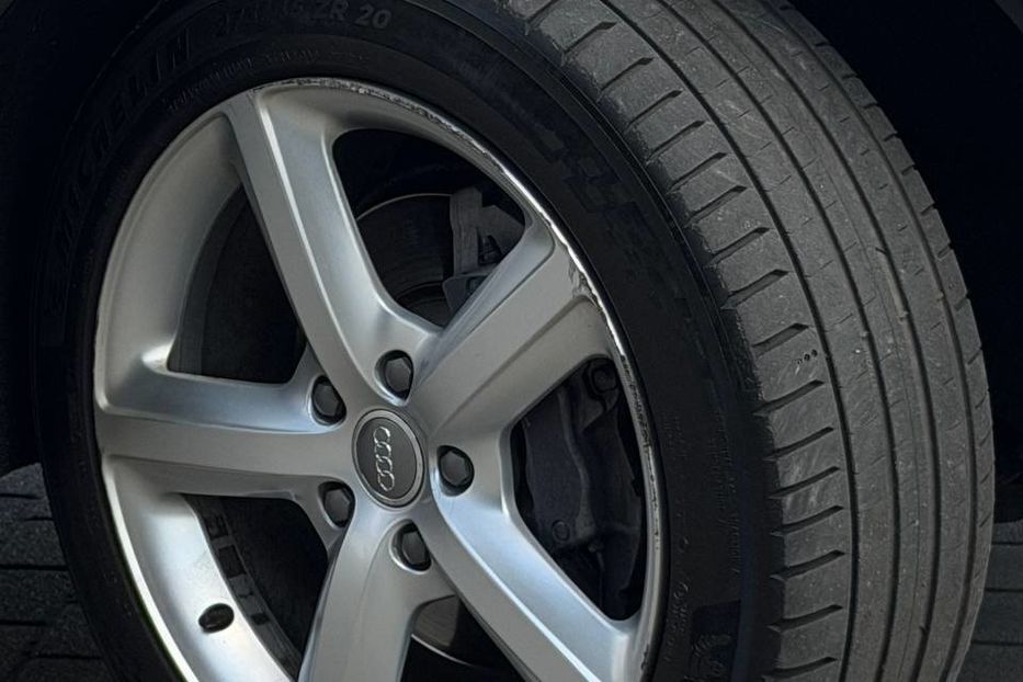 Продам Audi Q7 2011 года в Днепре