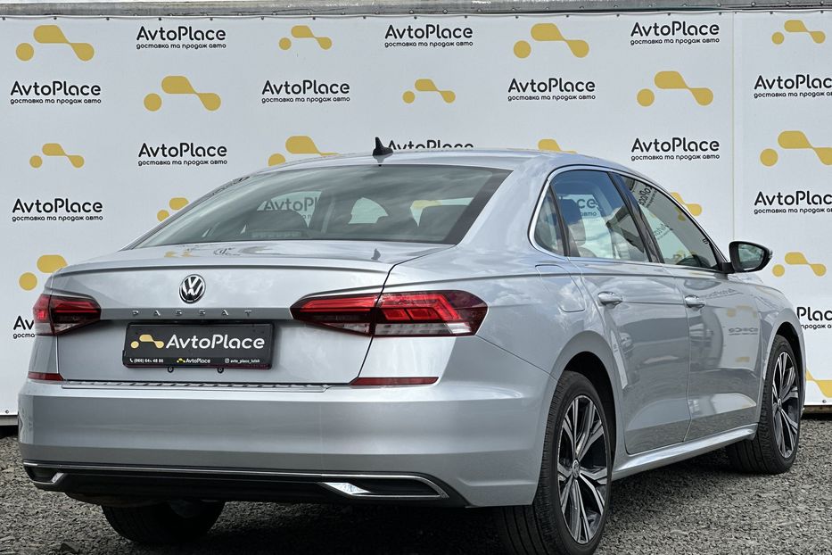 Продам Volkswagen Passat B8 2021 года в Луцке