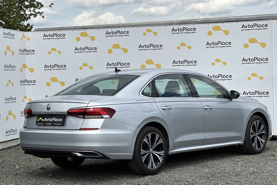 Продам Volkswagen Passat B8 2021 года в Луцке