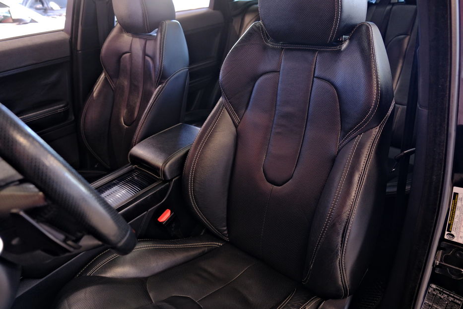 Продам Land Rover Range Rover Evoque 2014 года в Одессе