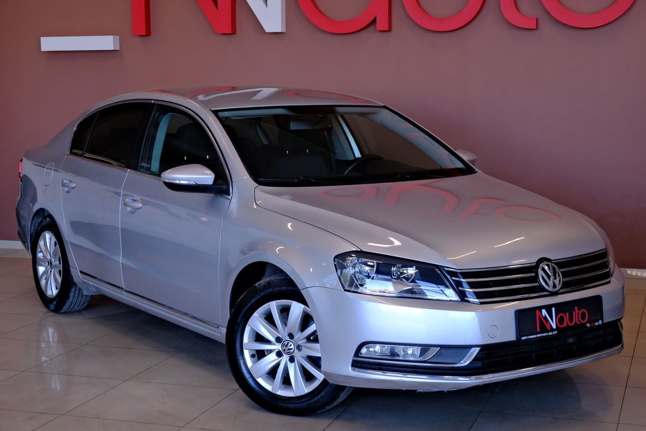 Продам Volkswagen Passat B7 2011 года в Одессе