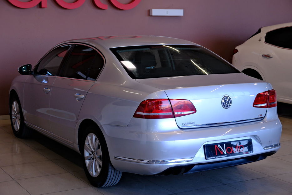 Продам Volkswagen Passat B7 2011 года в Одессе