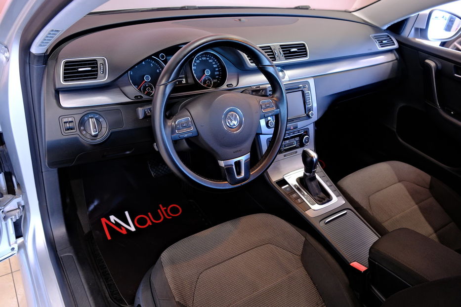 Продам Volkswagen Passat B7 2011 года в Одессе