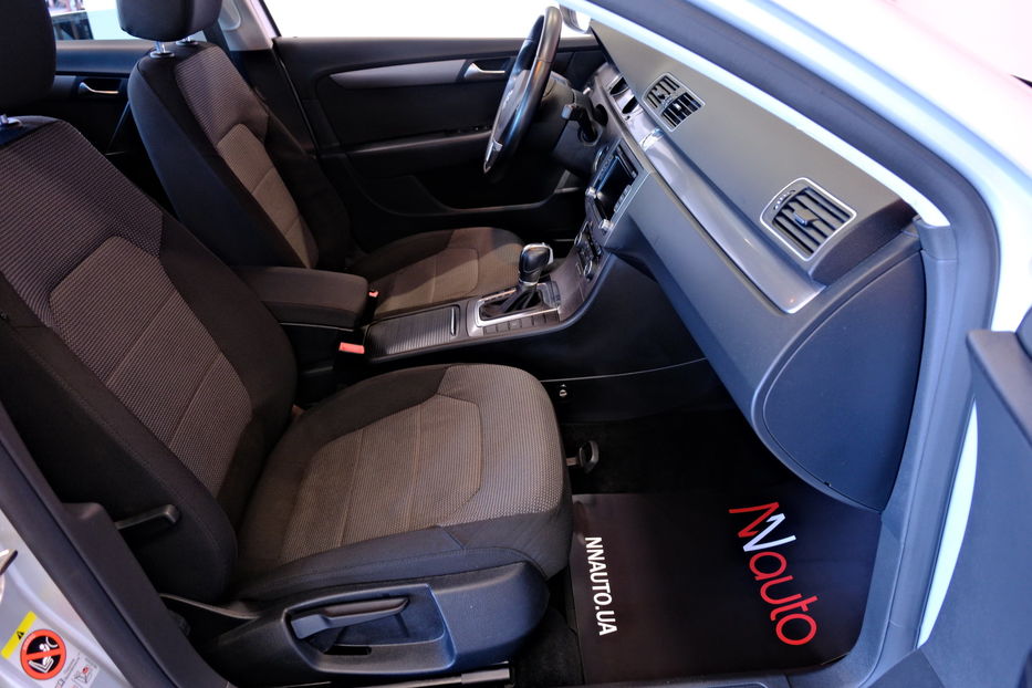 Продам Volkswagen Passat B7 2011 года в Одессе